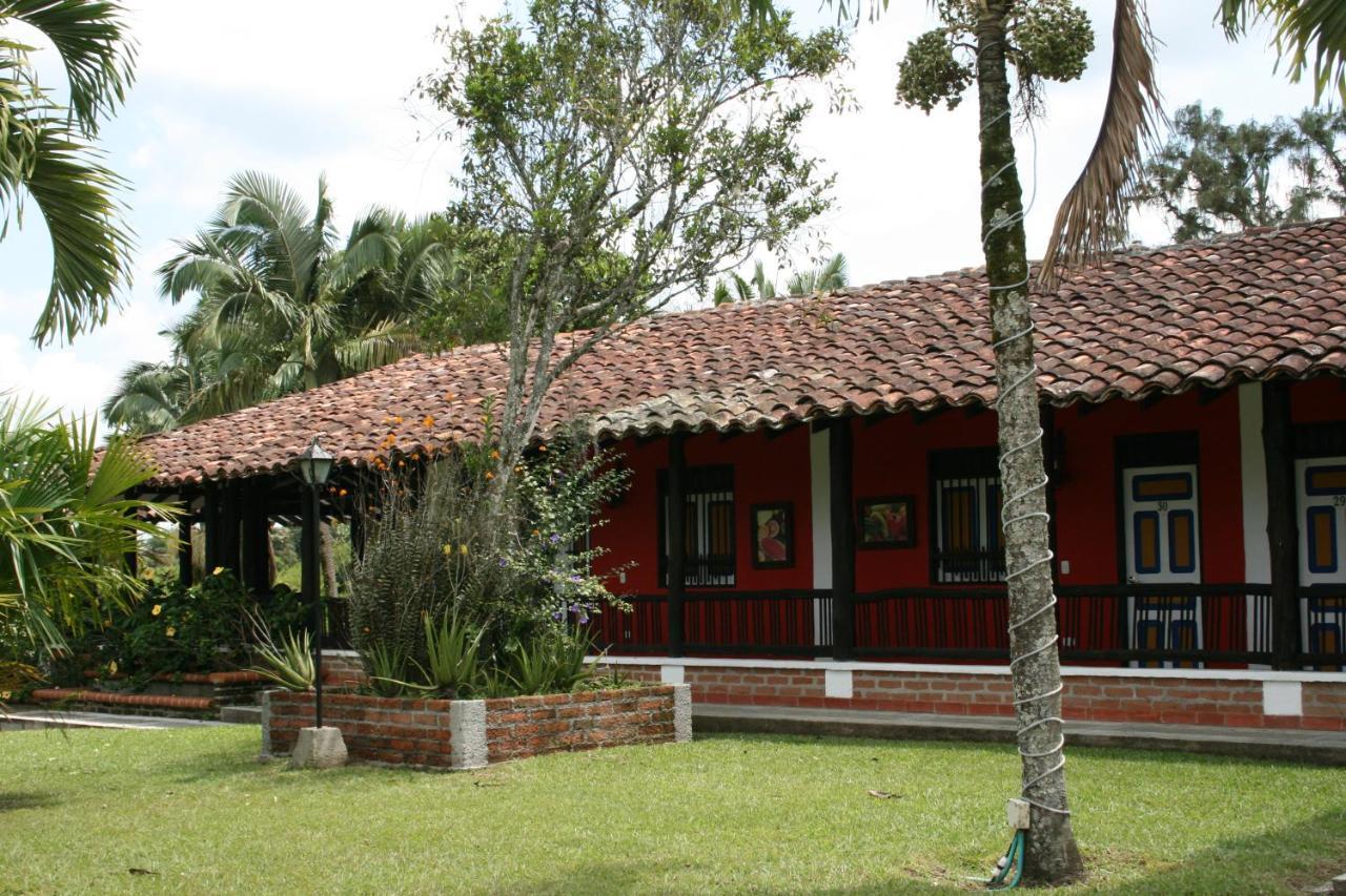 Finca Hotel La Esperanza Монтенегро Экстерьер фото