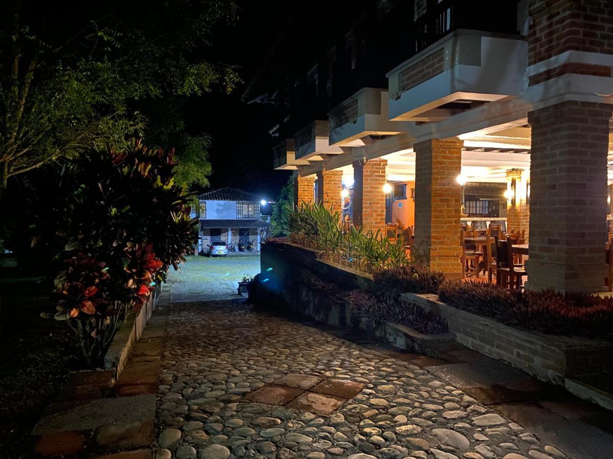 Finca Hotel La Esperanza Монтенегро Экстерьер фото