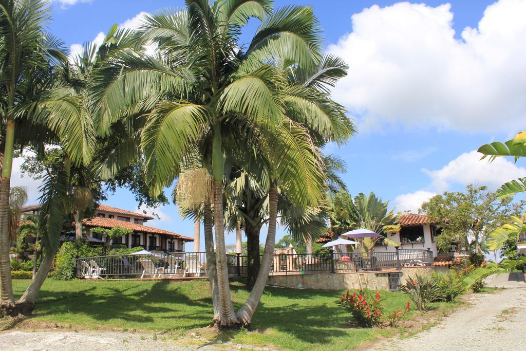 Finca Hotel La Esperanza Монтенегро Экстерьер фото